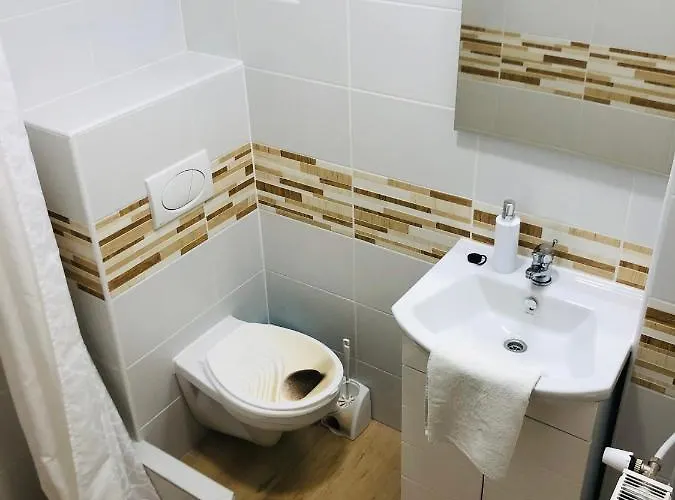 Melania Vendeghaz Guest house