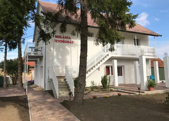 Melania Vendeghaz Balatonfokajar
